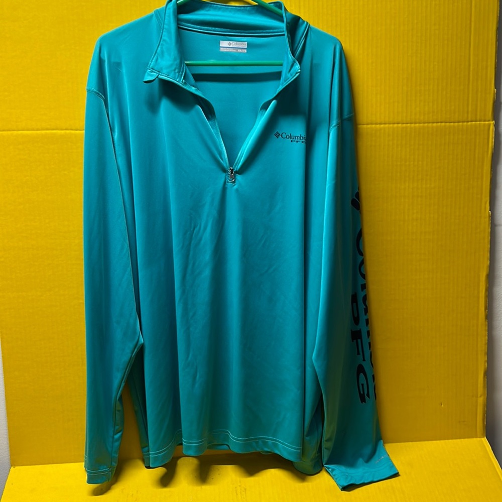 Columbia Sportswear Company Omni-shade green zip up pullover shirt. Mens XXL